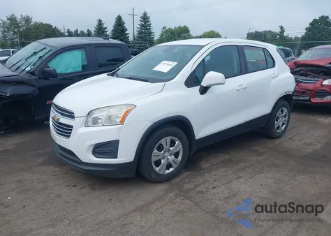 2015 Chevrolet Trax 1Ls z USA, uszkodzony, nr VIN KL7CJKSB1FB070752